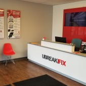 uBreakiFix Carbondale - 2
