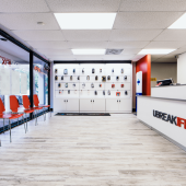 uBreakiFix Miami Lakes - 2