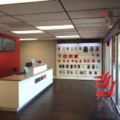 uBreakiFix North Miami - 4
