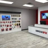uBreakiFix Palm Beach Gardens - 2
