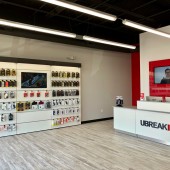 uBreakiFix Springfield MO - 3