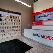 uBreakiFix Wauwatosa - 3