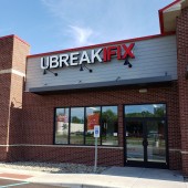 uBreakiFix West Lansing - 2